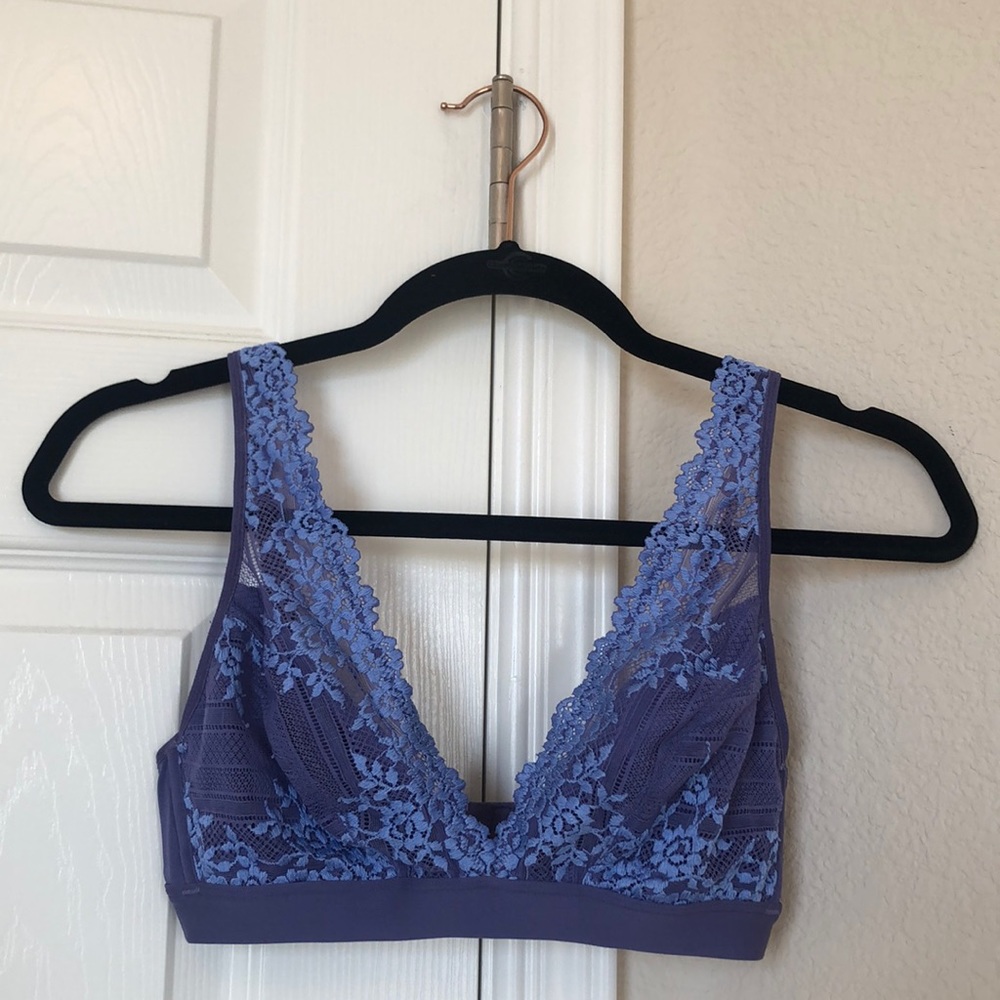 Wacoal Embrace Lace Wire-Free Bralette